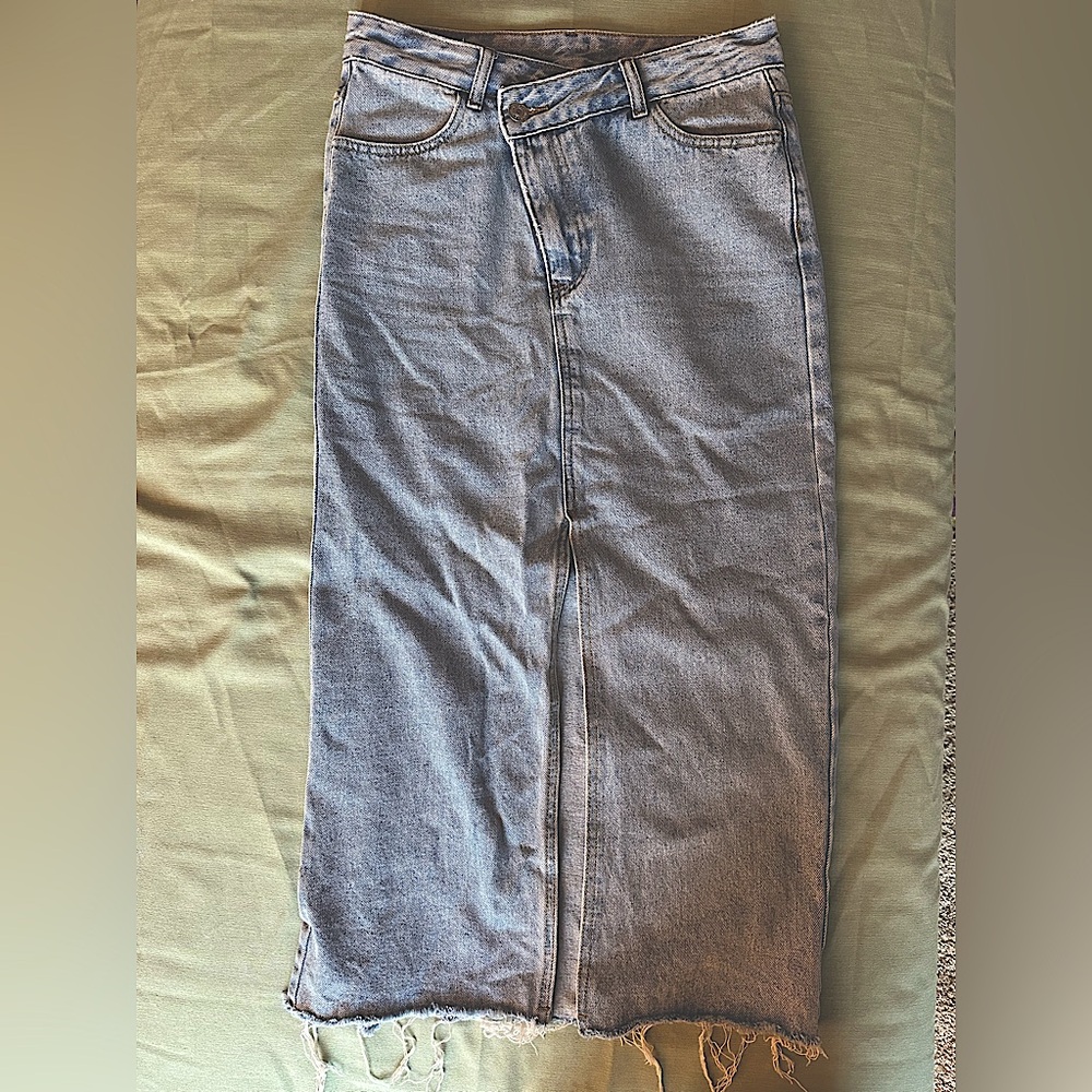 Amazon Maxi Denim Skirt Distressed Trim and Slit Size M